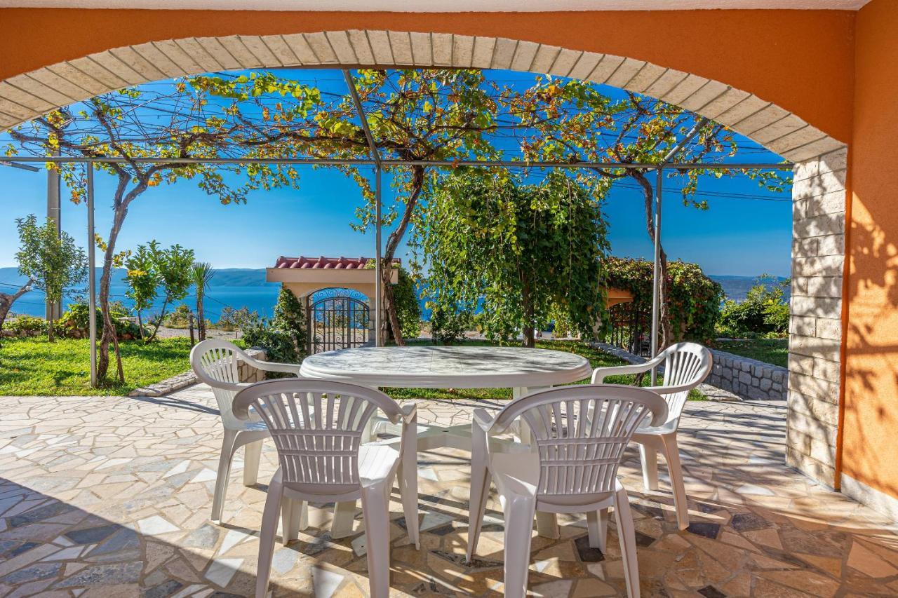 Apartments Francoise Crikvenica Extérieur photo