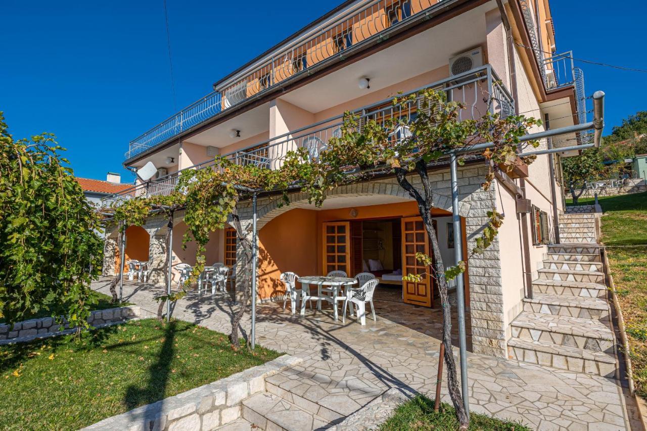 Apartments Francoise Crikvenica Extérieur photo