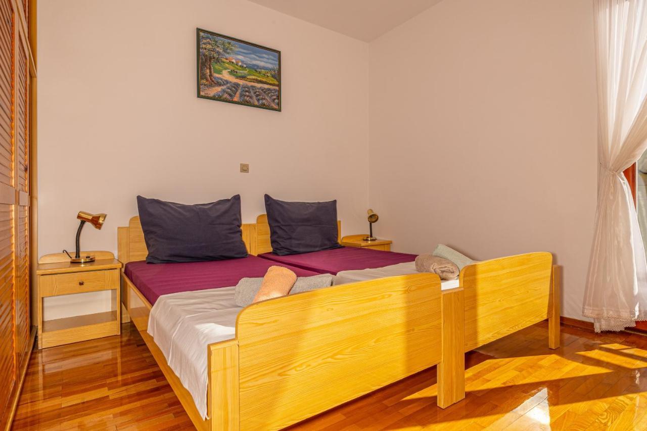 Apartments Francoise Crikvenica Extérieur photo