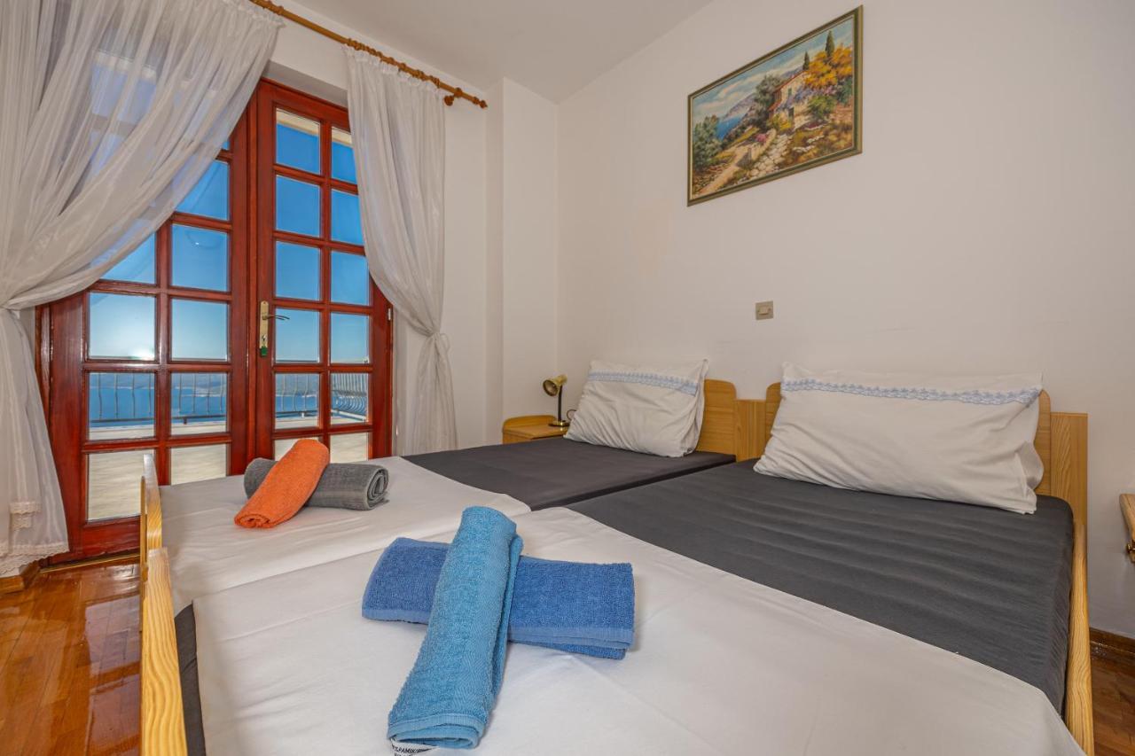 Apartments Francoise Crikvenica Extérieur photo