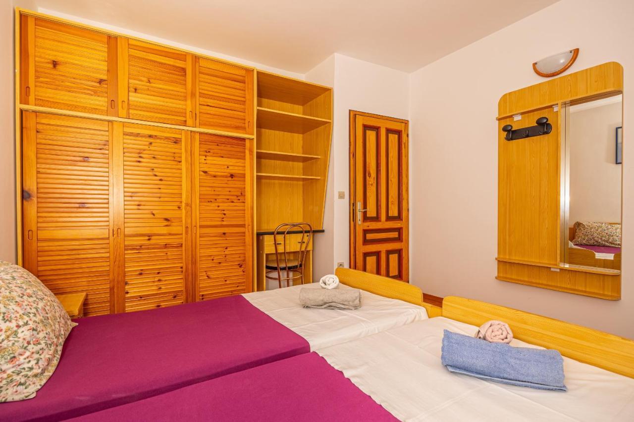 Apartments Francoise Crikvenica Extérieur photo