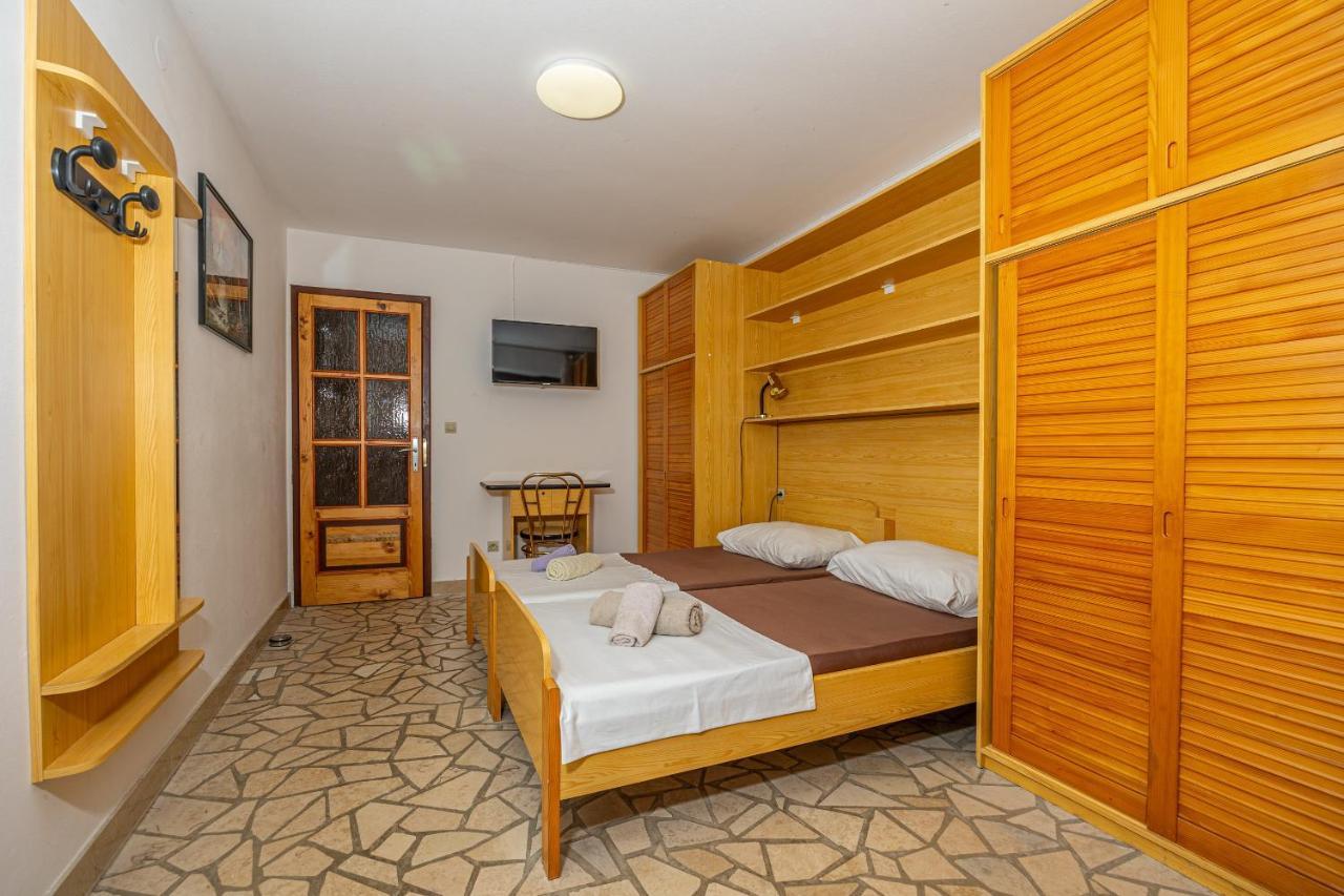 Apartments Francoise Crikvenica Extérieur photo
