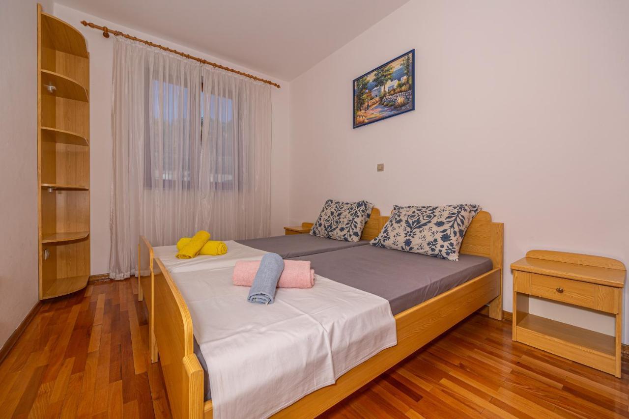 Apartments Francoise Crikvenica Extérieur photo